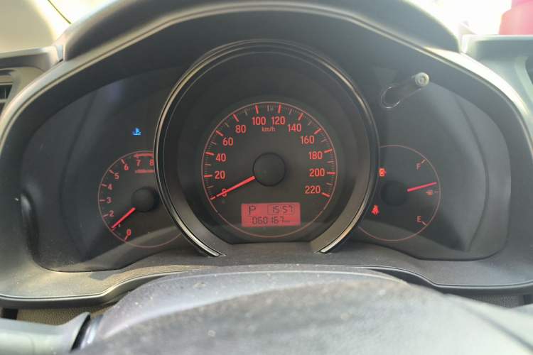 Used Honda Fit 2016 1.5L LX CVT Comfort Model Instrument Cluster