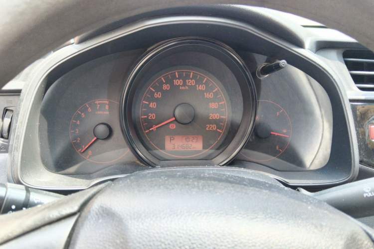 Used Honda Fit 2016 1.5L LX CVT Comfort Model Instrument Cluster