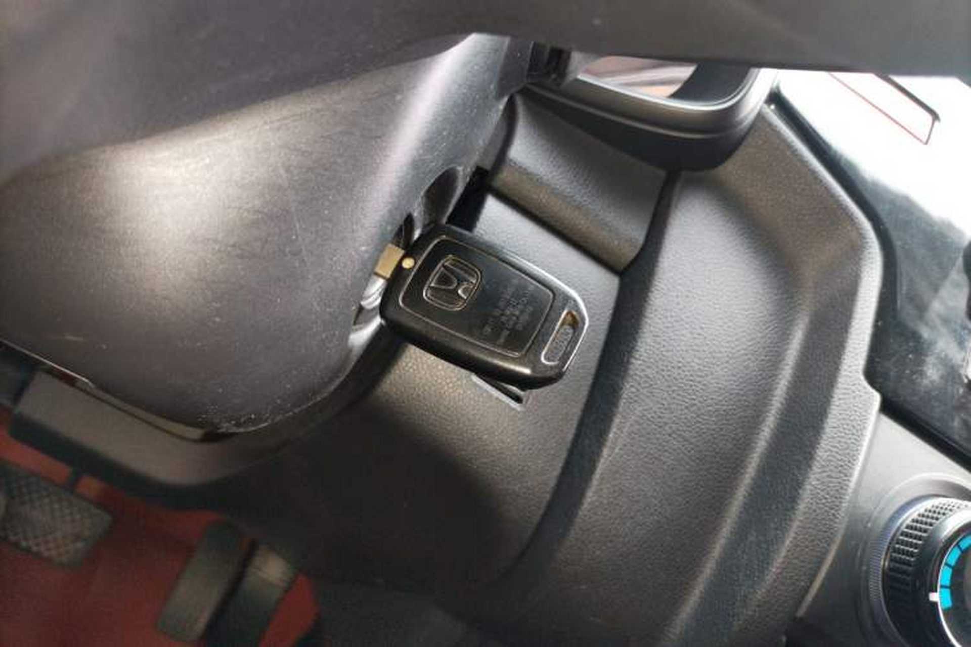 Used Honda Fit 2016 1.5L LX CVT Comfort Model Interior 1