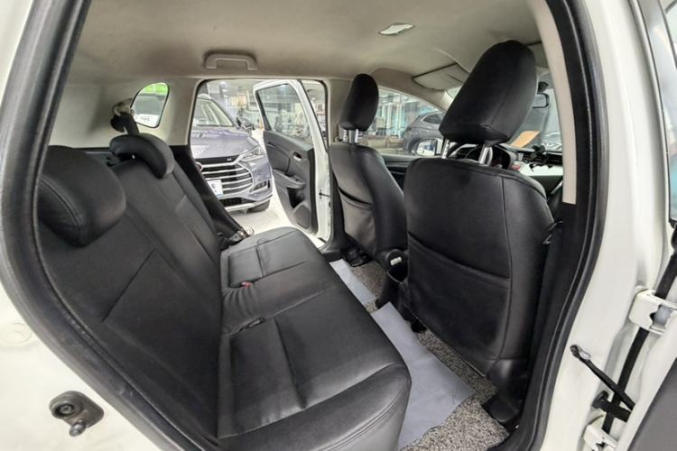 Used Honda Fit 2016 1.5L LX CVT Comfort Model Interior 2