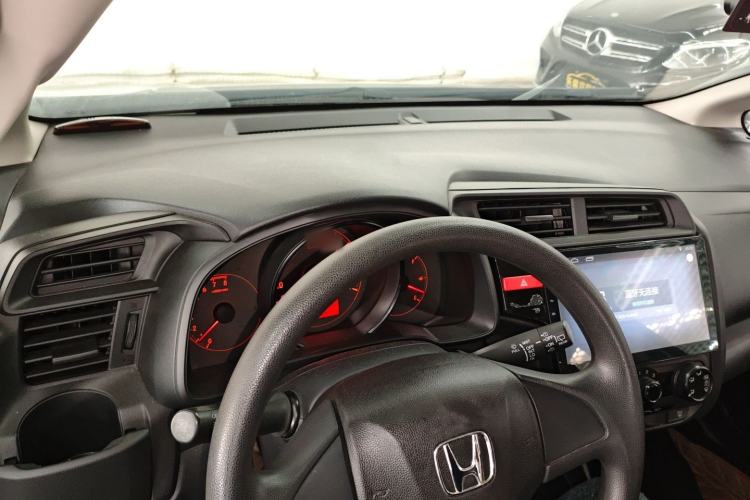 Used Honda Fit 2016 1.5L LX Manual Comfort Model Interior 2