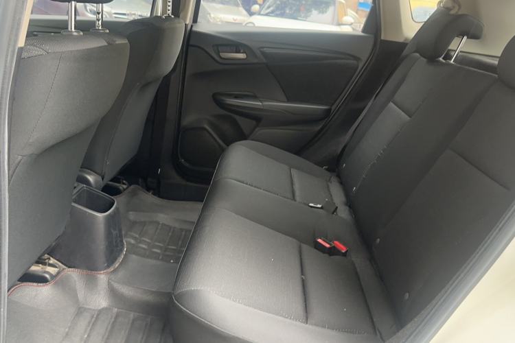 Used Honda Fit 2016 1.5L LX CVT Comfort Model Interior 2