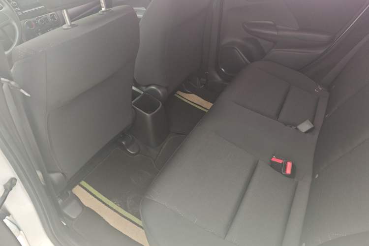 Used Honda Fit 2016 1.5L LX CVT Comfort Model Interior 2