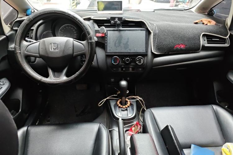 Used Honda Fit 2016 1.5L LXS CVT Comfort Sunroof Version Interior 2