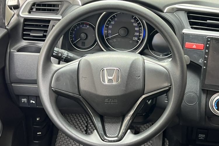 Used Honda Fit 2016 1.5L SE CVT Fashion Model Interior 6