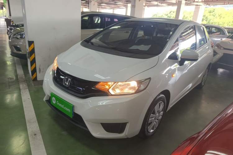 Used Honda Fit 2016 1.5L LX Manual Comfort Model Guazi used car, China used car export, Used car for sale, Used cars, Cheapest cars for sale