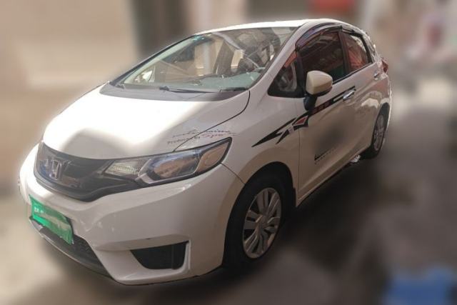 Used Honda Fit 2016 1.5L LXS CVT Comfort Sunroof Version