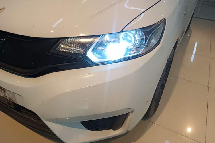 Used Honda Fit 2016 1.5L LXS CVT Comfort Sunroof Version Left Front Headlight