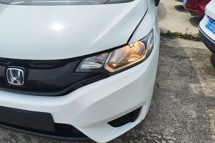 Used Honda Fit 2016 1.5L LX Manual Comfort Model Left Front Headlight