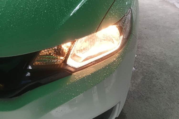Used Honda Fit 2016 1.5L LX CVT Comfort Model Left Front Headlight