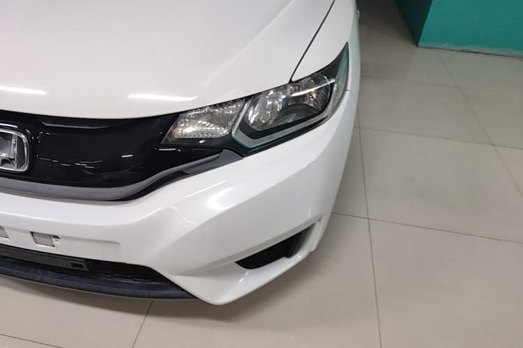 Used Honda Fit 2016 1.5L LX CVT Comfort Model Left Front Headlight