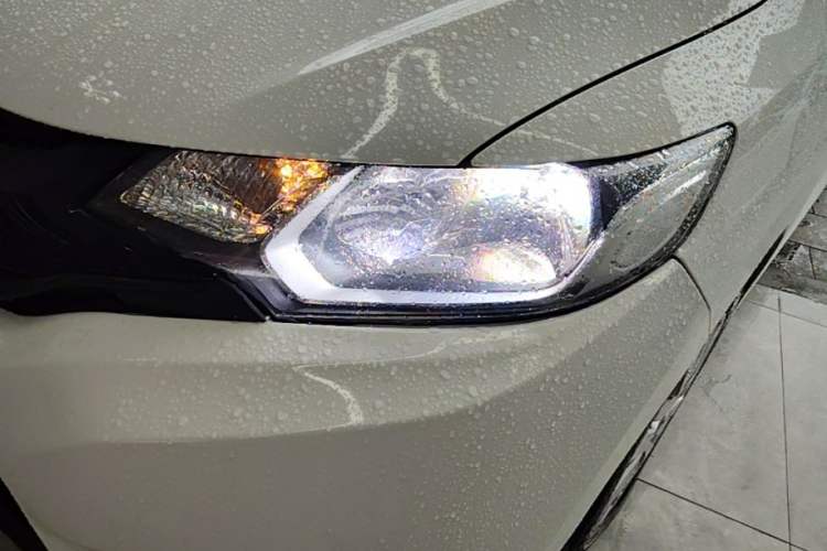 Used Honda Fit 2016 1.5L LXS CVT Comfort Sunroof Version Left Front Headlight
