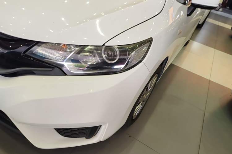 Used Honda Fit 2016 1.5L LX CVT Comfort Model Left Front Headlight