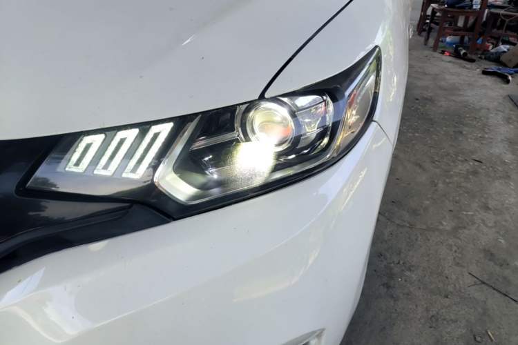 Used Honda Fit 2016 1.5L LXS CVT Comfort Sunroof Version Left Front Headlight