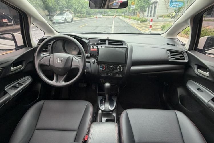 Used Honda Fit 2016 1.5L LX CVT Comfort Model Left Front Seat