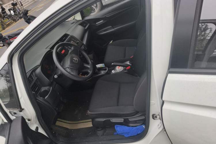 Used Honda Fit 2016 1.5L LX CVT Comfort Model Left Front Seat