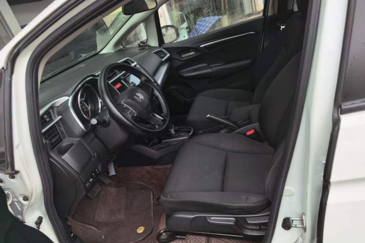 Used Honda Fit 2016 1.5L LXS CVT Comfort Sunroof Version Left Front Seat