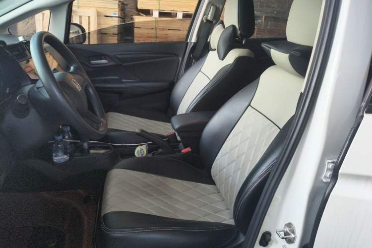 Used Honda Fit 2016 1.5L LXS CVT Comfort Sunroof Version Left Front Seat