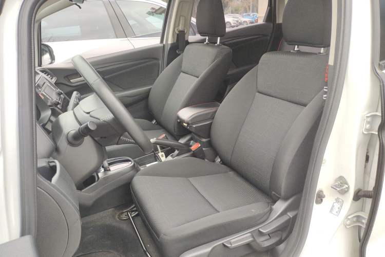 Used Honda Fit 2016 1.5L LXS CVT Comfort Sunroof Version Left Front Seat
