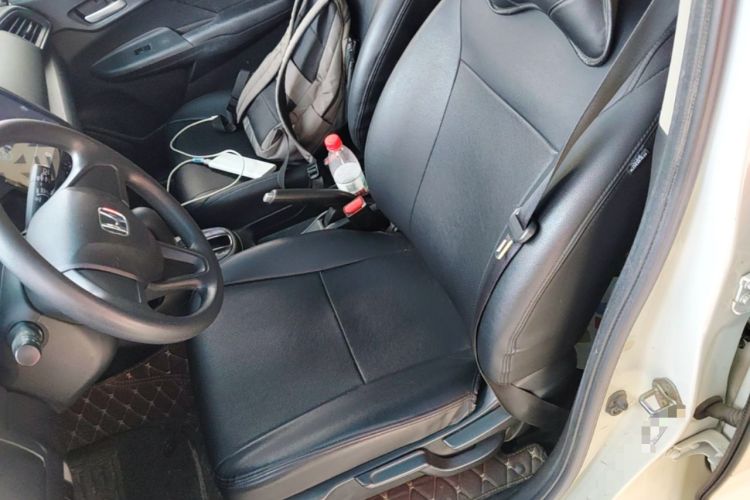 Used Honda Fit 2016 1.5L LXS CVT Comfort Sunroof Version Left Front Seat