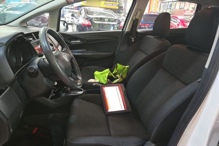 Used Honda Fit 2016 1.5L LX CVT Comfort Model Left Front Seat