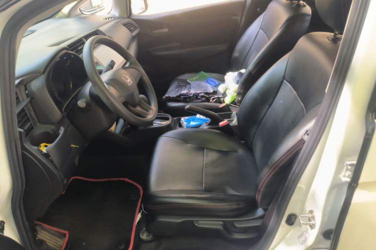 Used Honda Fit 2016 1.5L LX CVT Comfort Model Left Front Seat