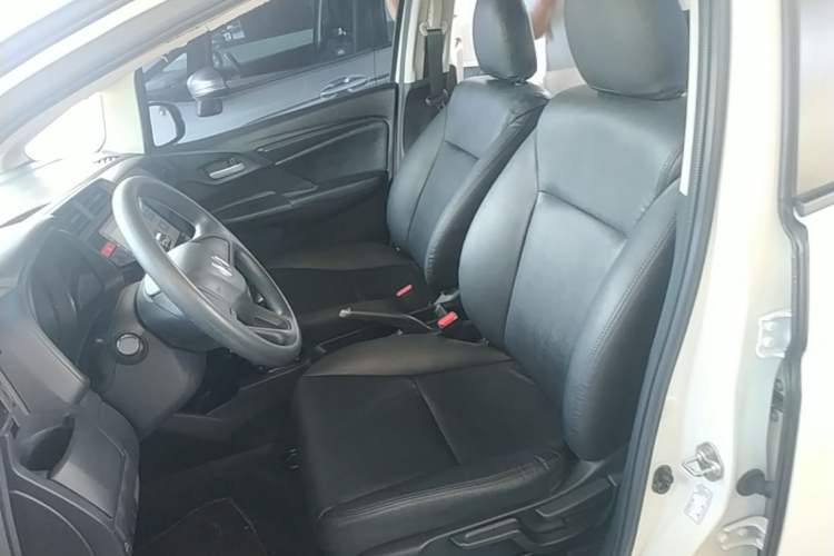 Used Honda Fit 2016 1.5L LX CVT Comfort Model Left Front Seat