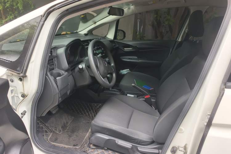 Used Honda Fit 2016 1.5L LX CVT Comfort Model Left Front Seat