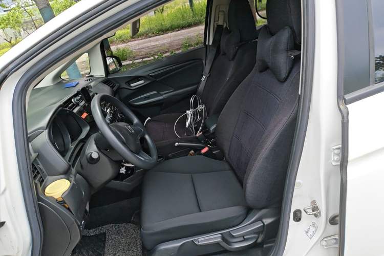 Used Honda Fit 2016 1.5L LXS CVT Comfort Sunroof Version Left Front Seat