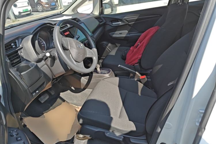 Used Honda Fit 2016 1.5L LXS CVT Comfort Sunroof Version Left Front Seat