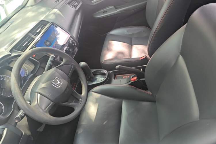 Used Honda Fit 2016 1.5L LXS CVT Comfort Sunroof Version Left Front Seat