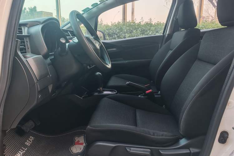 Used Honda Fit 2016 1.5L LX CVT Comfort Model Left Front Seat
