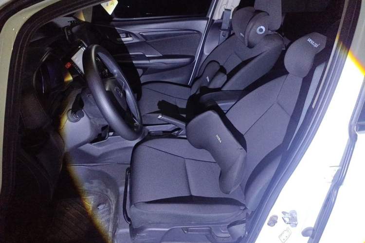 Used Honda Fit 2016 1.5L LXS CVT Comfort Sunroof Version Left Front Seat