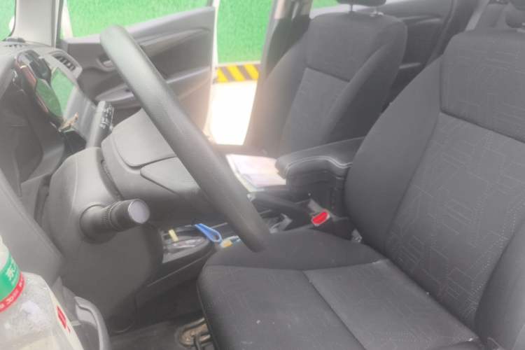 Used Honda Fit 2016 1.5L LXS CVT Comfort Sunroof Version Left Front Seat
