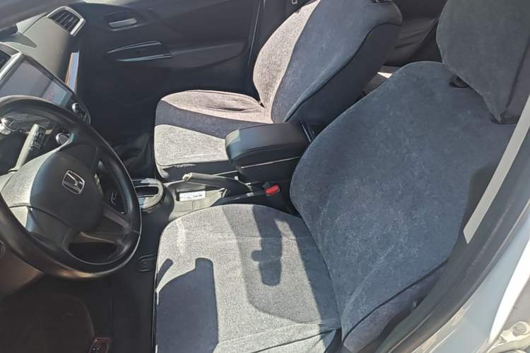 Used Honda Fit 2016 1.5L LXS CVT Comfort Sunroof Version Left Front Seat