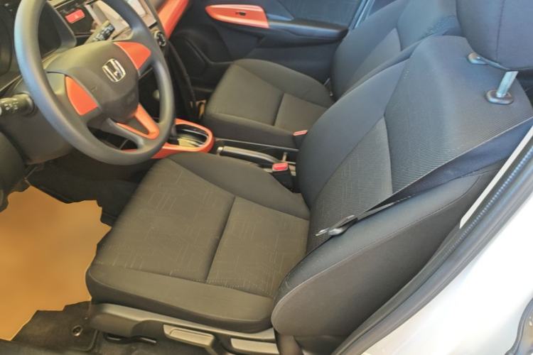 Used Honda Fit 2016 1.5L LXS CVT Comfort Sunroof Version Left Front Seat