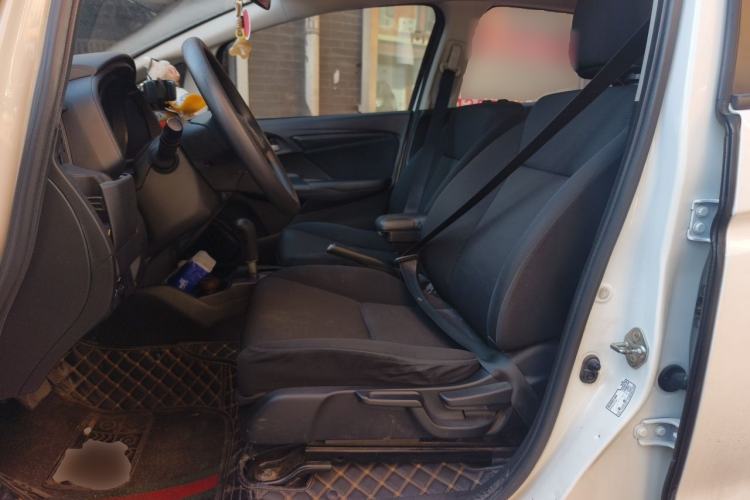 Used Honda Fit 2016 1.5L LX CVT Comfort Model Left Front Seat