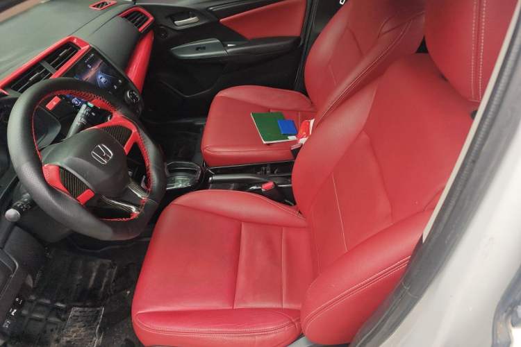 Used Honda Fit 2016 1.5L LXS CVT Comfort Sunroof Version Left Front Seat