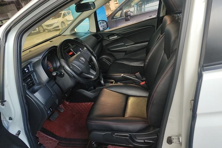 Used Honda Fit 2016 1.5L LX CVT Comfort Model Left Front Seat