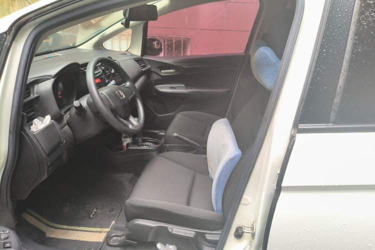 Used Honda Fit 2016 1.5L LX CVT Comfort Model Left Front Seat