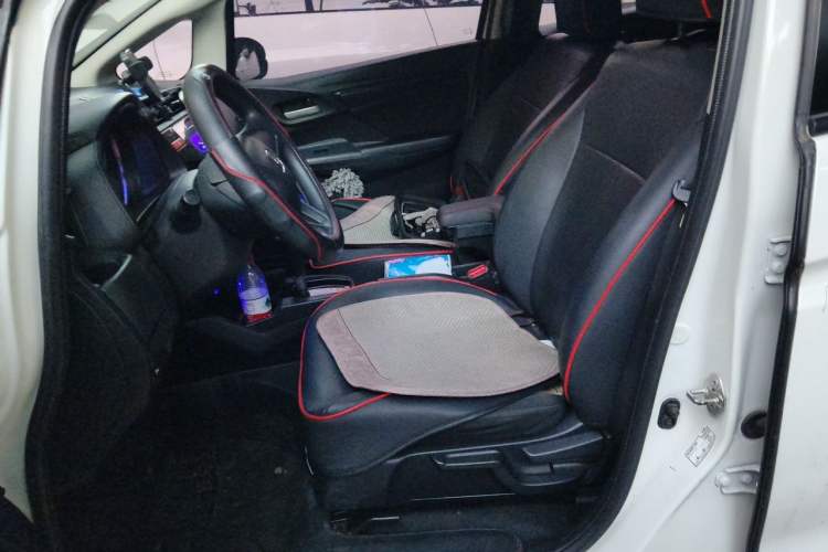 Used Honda Fit 2016 1.5L LXS CVT Comfort Sunroof Version Left Front Seat