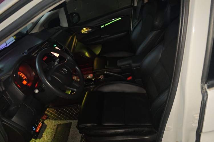 Used Honda Fit 2016 1.5L LX CVT Comfort Model Left Front Seat