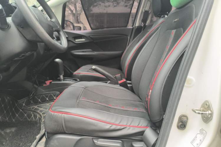 Used Honda Fit 2016 1.5L LXS CVT Comfort Sunroof Version Left Front Seat