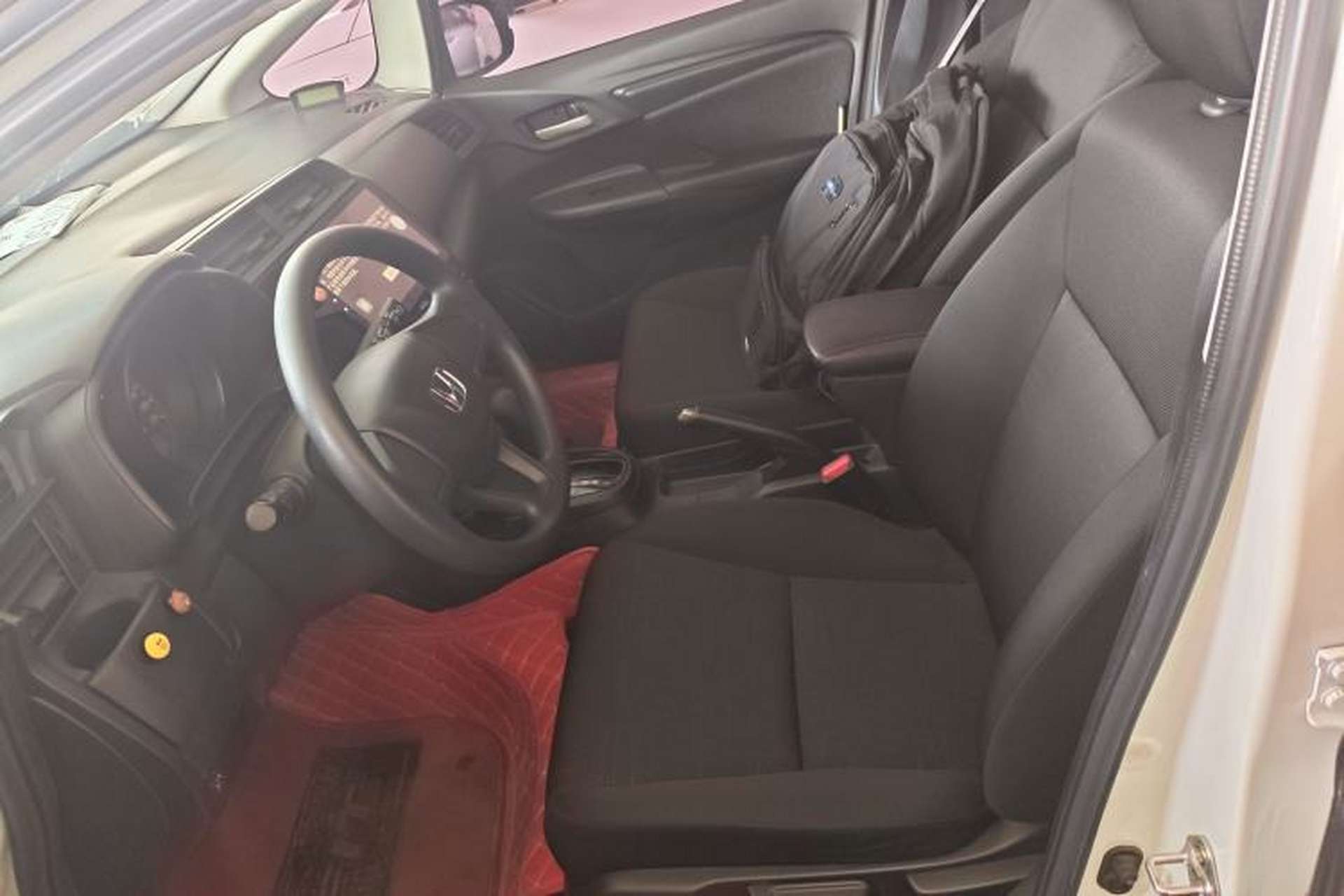 Used Honda Fit 2016 1.5L LX CVT Comfort Model Left Front Seat