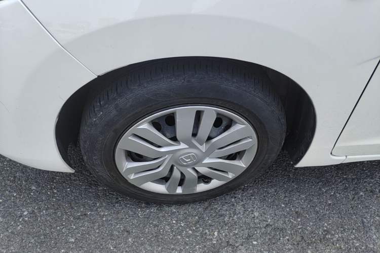 Used Honda Fit 2016 1.5L LXS CVT Comfort Sunroof Version Left Front Wheel Hub