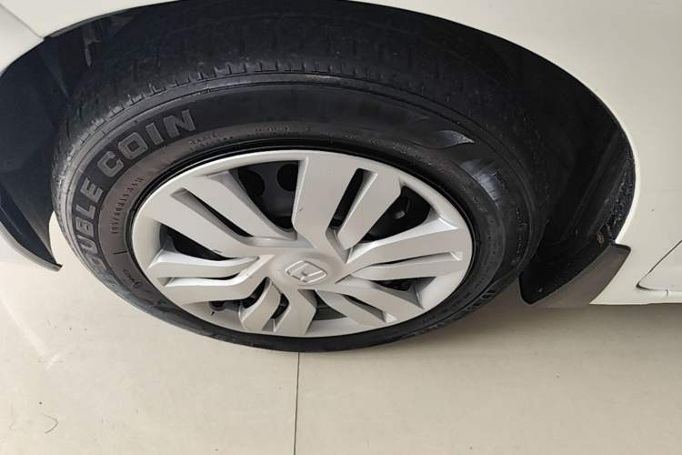 Used Honda Fit 2016 1.5L LXS CVT Comfort Sunroof Version Left Front Wheel Hub