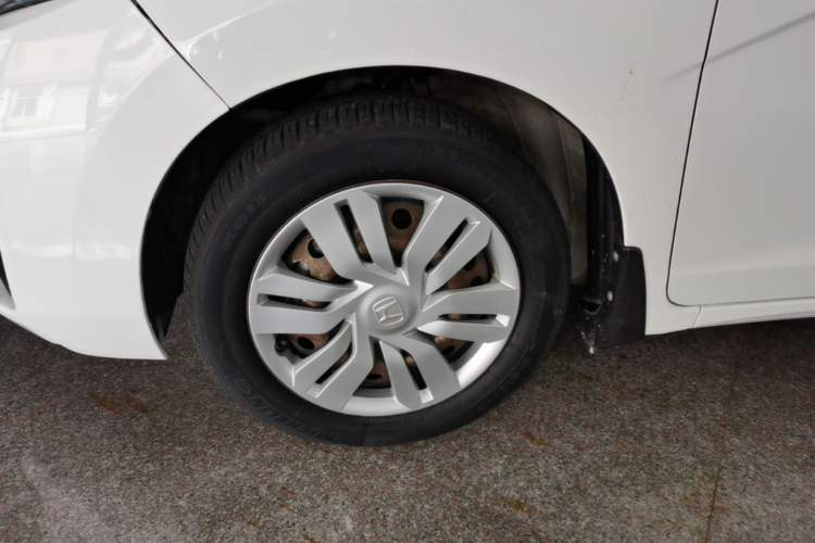 Used Honda Fit 2016 1.5L LXS CVT Comfort Sunroof Version Left Front Wheel Hub
