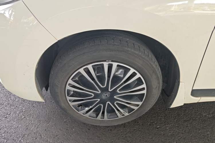 Used Honda Fit 2016 1.5L LX CVT Comfort Model Left Front Wheel Hub