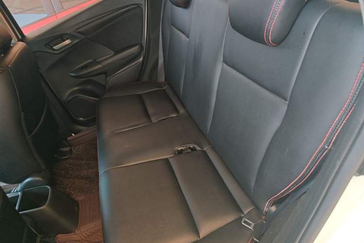 Used Honda Fit 2016 1.5L LXS CVT Comfort Sunroof Version Left Rear Seat