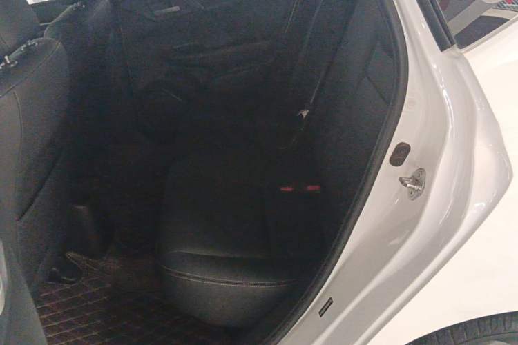 Used Honda Fit 2016 1.5L SE CVT Fashion Model Left Rear Seat